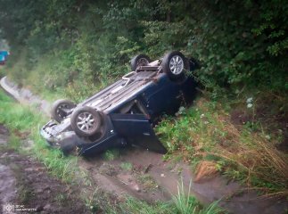 На трасі Київ-Чоп сталась аварія. Постраждала жінка