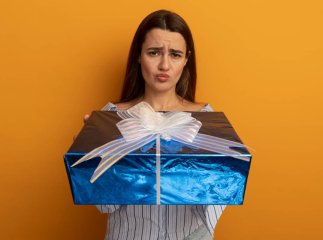 У списку 5 речей: що не можна дарувати на «круглі» ювілеї 20, 30, 40, 50 років У списку 5 речей: що не можна дарувати на «круглі» ювілеї 20, 30, 40, 50 років