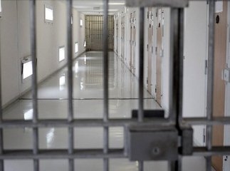За скоєння розбійного нападу двох осіб із Дніпропетровщини та Сумщини тримутимуть під вартою
