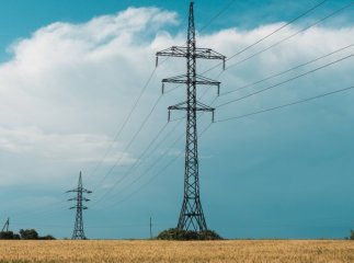 Із 25 жовтня у всіх областях України обмежили постачання електроенергії: що це означає