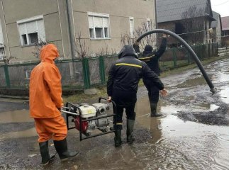 Масштабний паводок на Закарпатті показали з висоти пташиного польоту