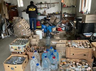 У Закарпатті виявили міні-цех із виготовлення фальсифікату алкоголю