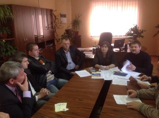 За підсумками круглого столу підприємців і енергопостачальників вирішили писати листа Турчинову та Яценюку