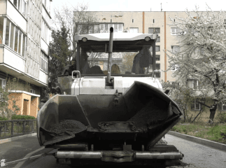 Ремонт внутрішньоквартальних доріг у Мукачеві: що зроблено і які плани