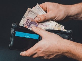 Популярна банкнота зникає з гаманців українців: що сталося