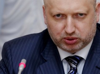 Виконувач обов’язків президента України поставив ультиматум самопроголошеній владі Криму