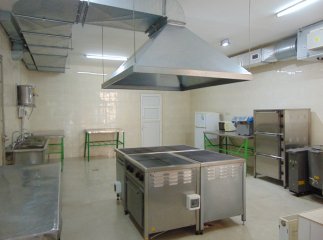 У школах кількох громад Закарпаття відремонтують харчоблоки