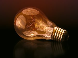 Обсяги потужності знизились: українців закликали економити електроенергію