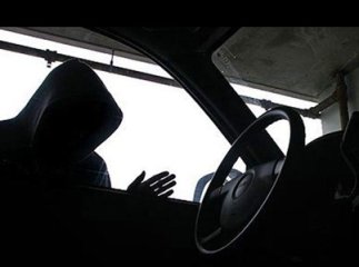 На Воловеччині автівку вінничанина обчистили на 11 500 гривень