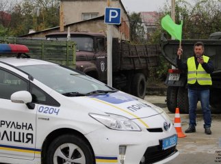 Патрульні змагалися за першість у «Поліцейському автослаломі»
