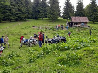 На Закарпатті продовжують шукати 29-річного чоловіка, який загадково зник