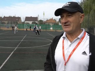 Вчитель з Мукачева у п’ятірці кращих вчителів фізкультури з дистанційного навчання в Україні