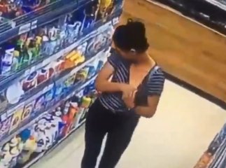 Відео "збільшення грудей", яке зняли в Ужгороді, облетіло мережу