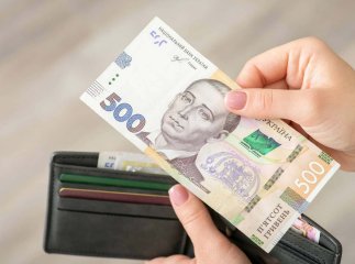 Одноразову допомогу затверджено: хто точно отримає 2700 грн, а хто – 3100 гривень