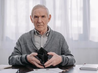 Яку пенсію отримуватимуть українці, в яких немає стажу