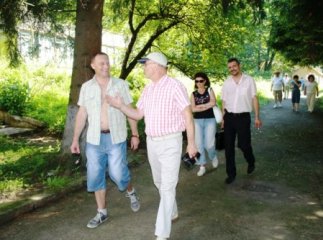Керівництво УжНУ зібралось в "Скалці" (ФОТО)