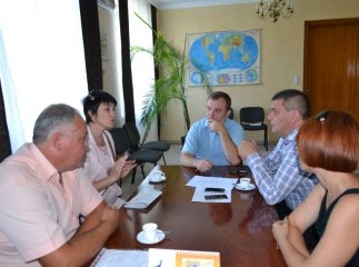 Берегівська РДА відреагувала на поширення неправдивих чуток про відключення у районі газу та електроенергії