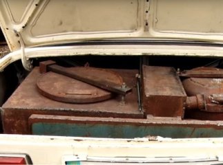 Креативна економія: винахідник з Виноградова перевів власне авто на вугілля