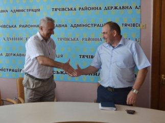 Нового голову Тячівської РДА Василя Дем’янчука представили місцевій громаді
