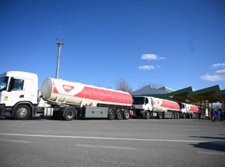 На Закарпаття прибув габаритний вантаж гуманітарної допомоги із стратегічними продуктами