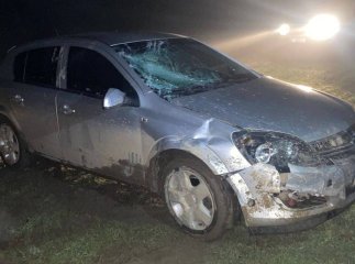 Двоє хлопців віком 14 та 17 років, один на мотоциклі, інший на авто, влаштували ДТП