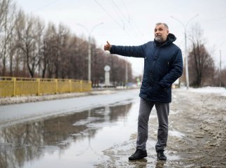 Як правильно перекласти українською слово «слякоть»: маємо красиві варіанти