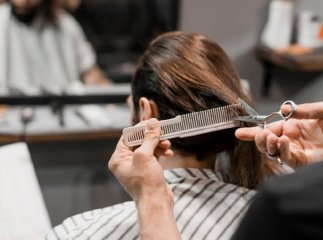 Перукарні і салони краси: оприлюднено нові правила роботи
