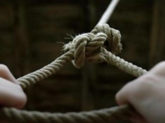 Трагедія на Закарпатті: 13-річна дівчина скоїла самогубство