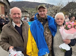 Перечинська громада зустріла захисника України після трьох років полону