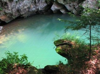 На Закарпатті є лагуна з бірюзовою водою, про яку мало хто знає