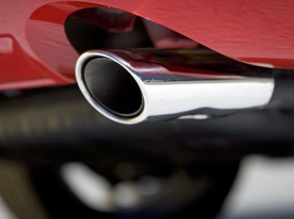 Закарпатцям більше не можна ввозити із Європи автомобілі, які не відповідають стандарту "Євро-5"