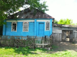 Закарпатська сім’я вже шостий рік живе в аварійній будівлі