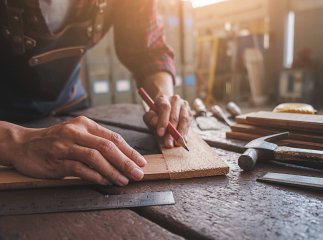 Тимчасова робота на Закарпатті: до яких робіт залучають населення