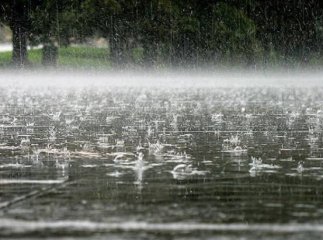 На Закарпаття після спеки насуваються сильні зливи та град
