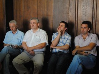 Вчорашнє засідання ОВК №69: show must go on (ФОТО)