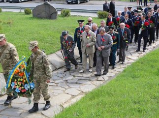 В Ужгороді відбулись урочистості до Дня Перемоги (ФОТО)