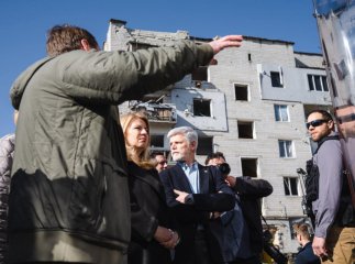 Президенти Чехії та Словаччини прибули в Україну