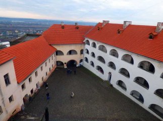 Відомо, скільки туристів відвідали замок Паланок у Мукачеві за 3 місяці Відомо, скільки туристів відвідали замок Паланок у Мукачеві за 3 місяці