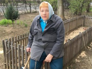 У Мукачеві в мікрорайоні Підгоряни бабуся здійняла переполох своєю витівкою