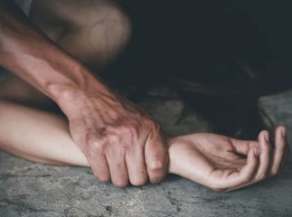В одному з сіл Великолучківської громади зґвалтували дівчину В одному з сіл Великолучківської громади зґвалтували дівчину