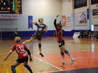 Гандболістки з Ужгорода вдруге поступились суперницям з Туреччини