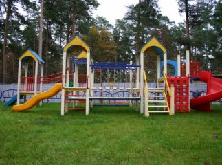 У Закарпатті позапланово перевірять стан дитячих і спортивних майданчиків