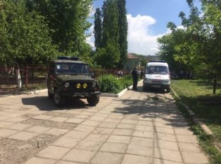 Через зірване ЗНО батьки абітурієнтів прийшли до Ужгородської міськради за поясненнями