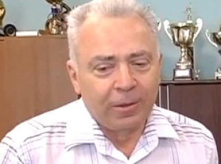 Закарпатець встановив рекорд України зібравши найбільшу колекцію спортивних автографів (ВІДЕО)