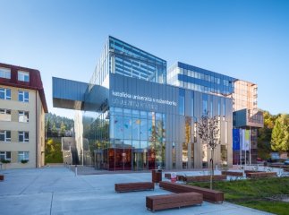 Закарпатські студенти зможуть вчитись в університетах Словаччини безкоштовно