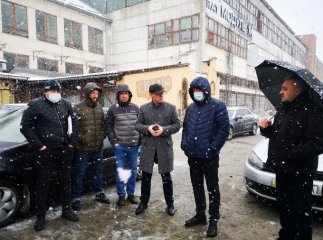 Світлофор чи транспортне коло: в Ужгороді вирішували, що буде на перехресті вулиць Бобяка та Возз’єднання Світлофор чи транспортне коло: в Ужгороді вирішували, що буде на перехресті вулиць Бобяка та Возз’єднання