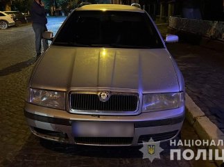 Чоловіка відкинуло під колеса: вночі сталась жахлива аварія