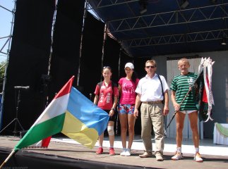 Заради миру народів закарпатець пробіг 105 кілометрів