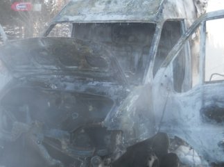 В Ужгороді вночі горіли відразу два автомобілі однієї марки