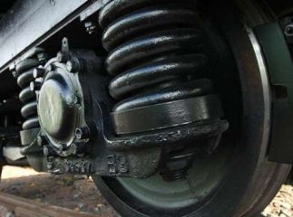 На залізничному переїзді у Мукачеві потяг збив людину